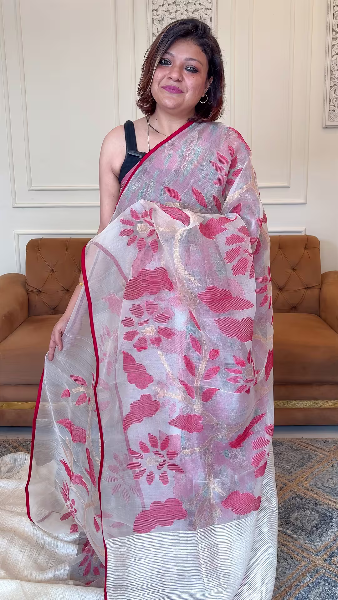 Handloom Pure Matka & Muslin Silk Double Pallu Jamdani in Ivory and Red - Yarn Dyed Saree